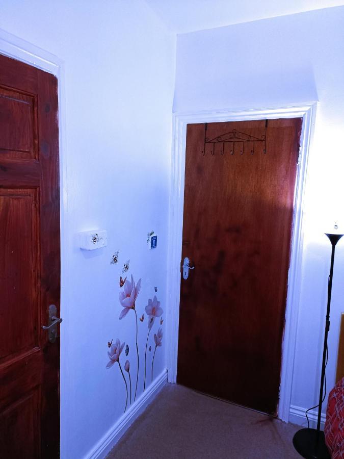 Homestay Bedspace Μπέρμιγχαμ Εξωτερικό φωτογραφία